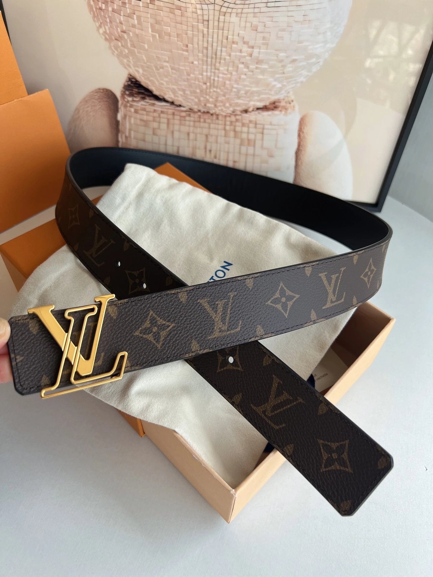 Louis Vuitton LV Belt Top version 【Counter Quality】The Most New Belt4.0cm Men's Belt Metal Buckle Men's Leather Belt with Classic Presbyopic Checkered Belt with Genuine Goods Packaging No Problem in and out of the Counter Versatile Casual Fashion Formal W