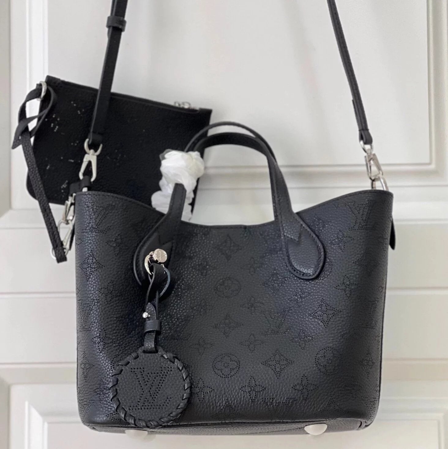 Louis Vuitton LV Women's Bag Top version 【Version】2023Crescent Goddess Hollow Bag M21849Full Leather Hollow BLOSSO Shopping Bag Vegetable Basket Bag Tote Tote Bucket Bag Shoulder Crossbody Handbag Small Size