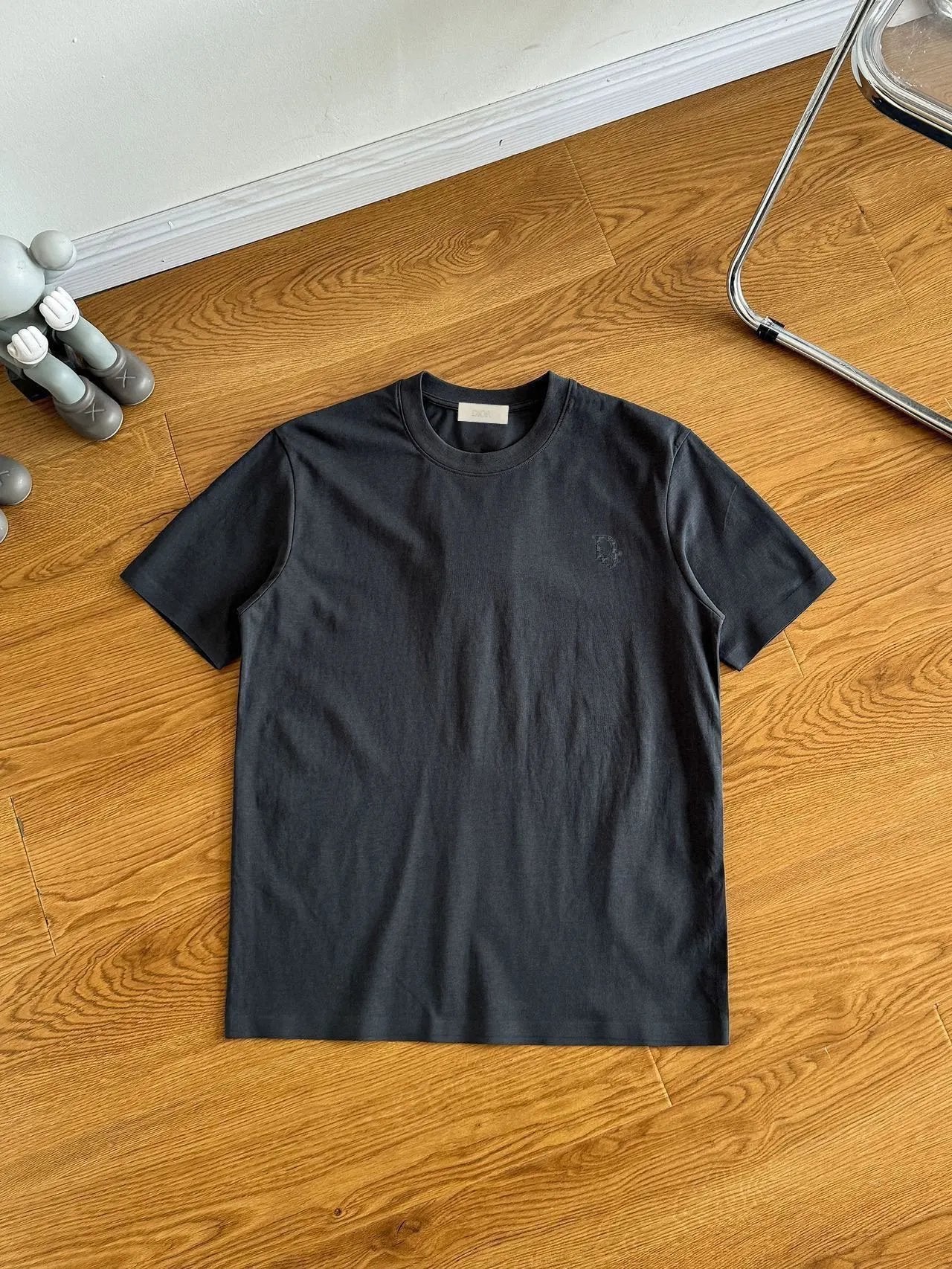 Dior T-shirt Chest Letter Embroidery logo round Neck Short Sleeve25ss New pure cotton T Unisex T-Shirt OS Loose Fit Base Shirt Top Half Sleeve T-Shirt