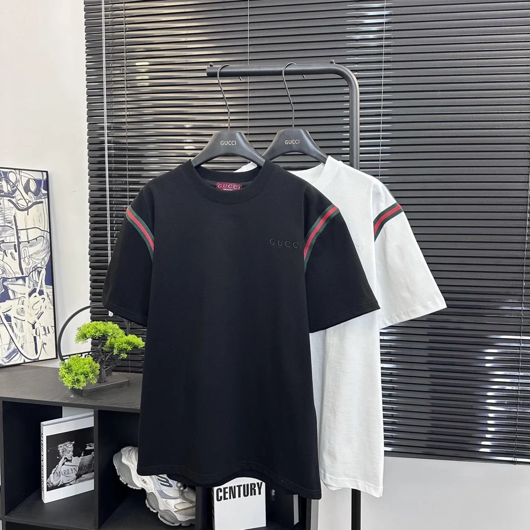 Gucci T-shirt New Style Woven Ribbon Small Letter Front Chest Embroidery logo round Neck Short Sleeve25ss New pure cotton T Unisex T-Shirt OS Loose Fit Base Shirt Top Half Sleeve T-Shirt