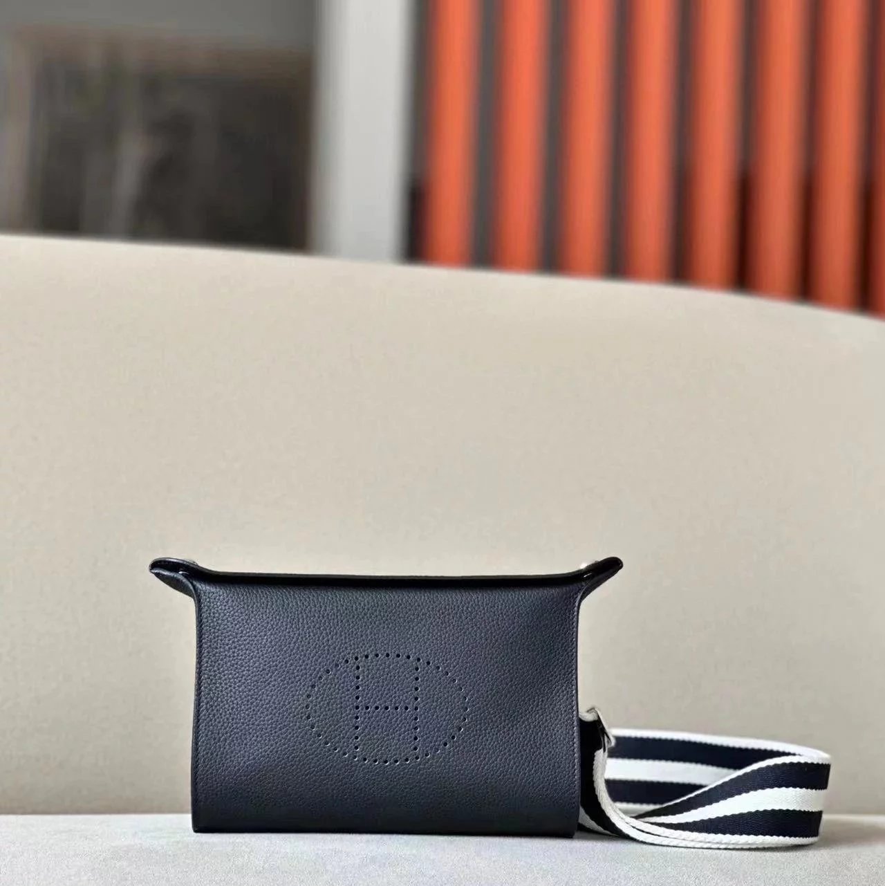 Hermes women's bag Top version Handmade Sewing VIDEPOCHES Import Togo+Hand-Knitted Cotton Shoulder Strap Crossbody Bag Made by Hand Videpoches Crossbody Bag Men's Bag