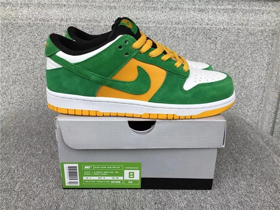 Nike Dunk Low shoes