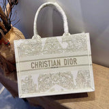 Dior Women's Bag Top version 【Original Order】Christmas Limited Edition booktote Gold Thread Series Lucky Star Embroidered Tote Bag Women's One Shoulder Handbag Shopping Bag Mummy Bag