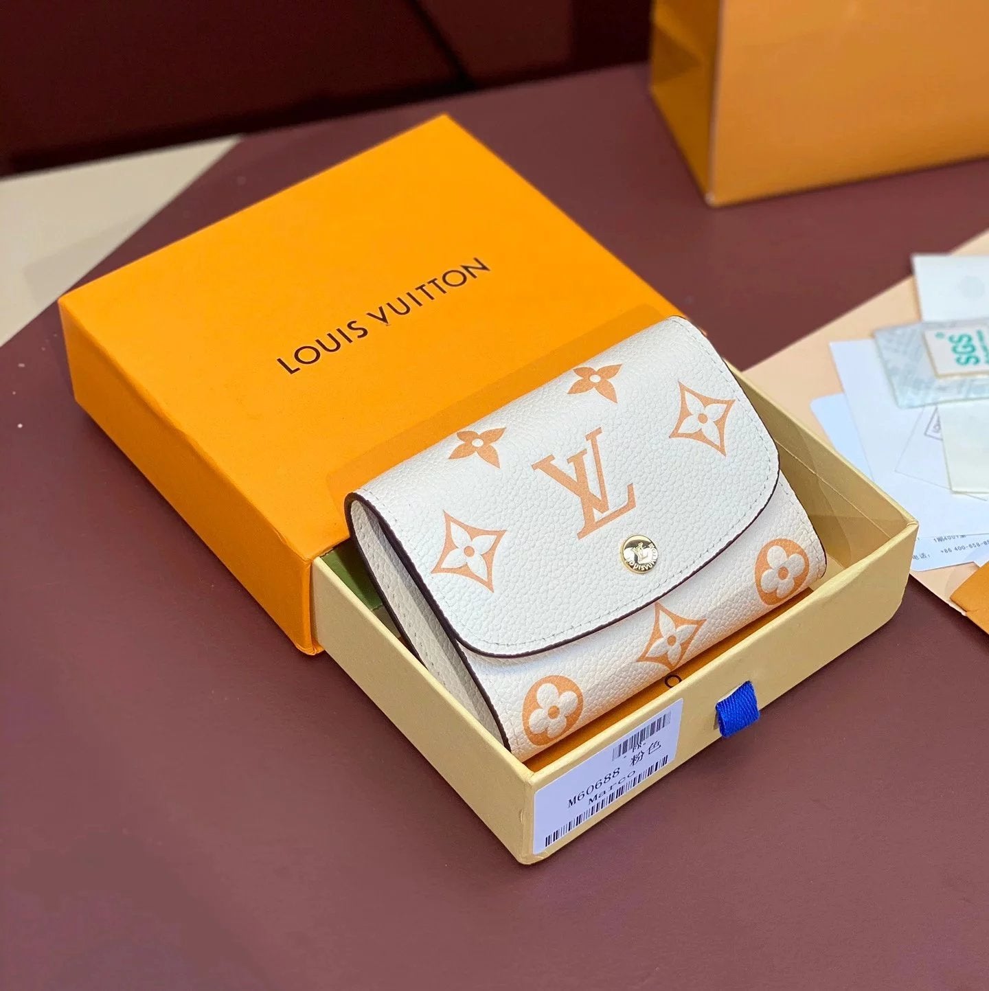 Louis Vuitton LV Wallets/Clutches Top version 【Original Leather】24New Printed Cowhide 70% off Short Style Wallet Short Wallet Small Wallet Flip Long Tri-Fold Wallet Women's Wallet Men's Wallet Multiple Card Slots Wallet Card Holder Handbag M60699M60688