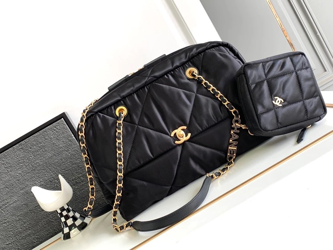 Chanel Women's Bag Top version 【**Original Leather】?????124s Model Style Travel Bag Velvet Black Nylon MAX Travel Bag Mother Bag Autumn and Winter New down Travel Mother Bag Big Bag Men's and Women's Travel Bags