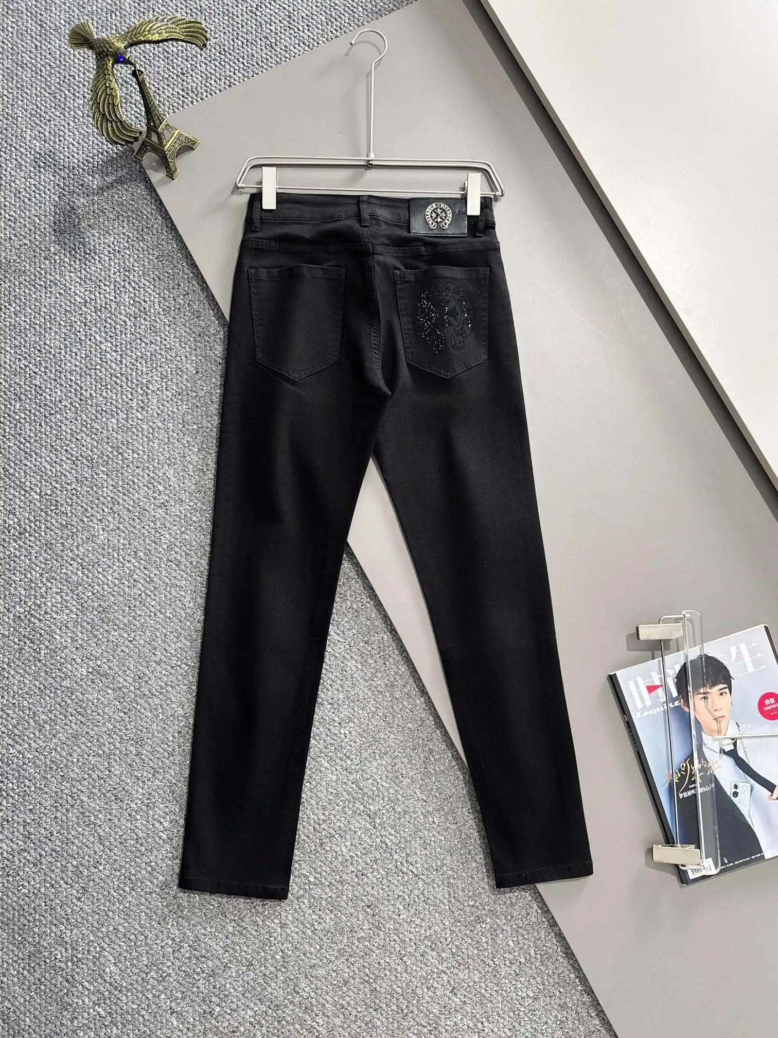 Chrome Hearts Jeans Back Waist Leather Label Old Flower logo25ss Spring Summer New Straight Slim Fit Jeans Unisex Loose Fit Long Pants Denim Plain Cotton