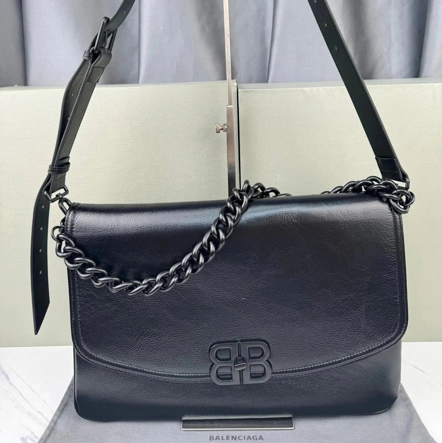 Balenciaga Bag Top version 【Super Original Leather】New23FallBBSoft Series Chain Underarm Bag Large Men's Bag Crossbody Bag Shoulder Bag Messenger Bag New Women's Bag Chain Bag Backpack Underarm Bag