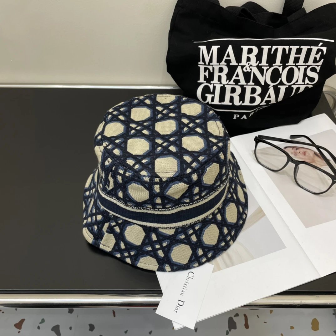 Dior Hat Full Jacquard Print logo Fisherman Hat Casual Sun Protection UV Protection Plain Face Covering Sun Hat Outdoor Versatile Flat Top Bucket Hat