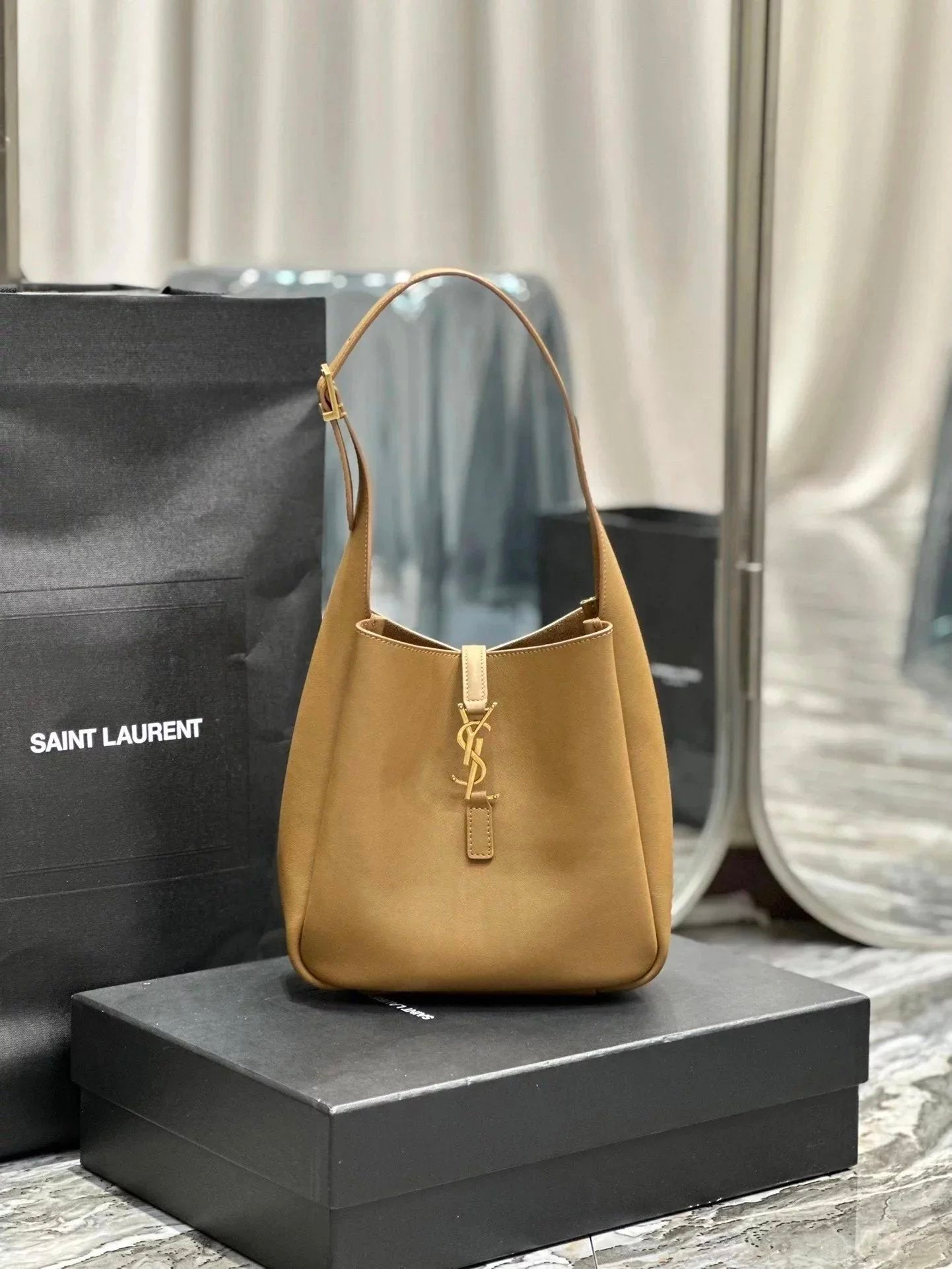 YSL Women's Bag Top version 【Super Original Leather】Park Caiying Same Style New LE5A7hobo Handbag Underarm Bag Handbag Vintage Shoulder Bag for Women Underarm Bag hobo Bag Underarm Bag Women's Bag Bucket Bag23New Autumn and Winter Suede Large Bucket Bag75