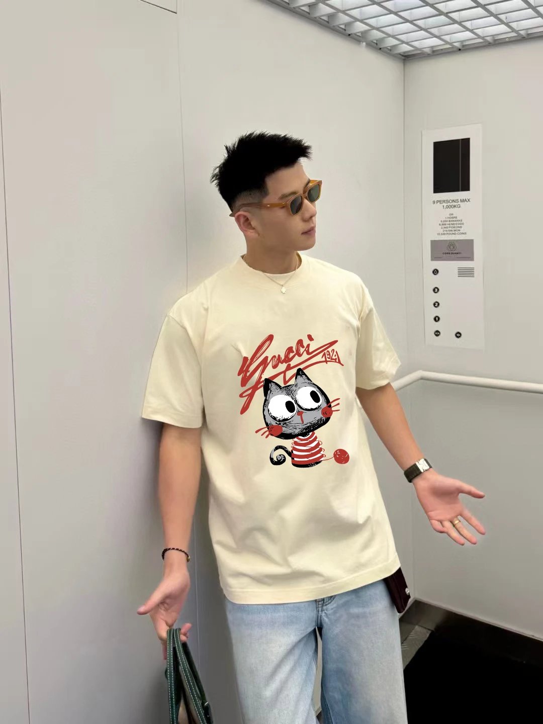 Gucci T-shirt Cute Cat Letter Print on the Chest logo round Neck Short Sleeve25ss New Pure Cotton Unisex Style T T-shirt OS Loose Fit Base Shirt Top Half Sleeve T-Shirt