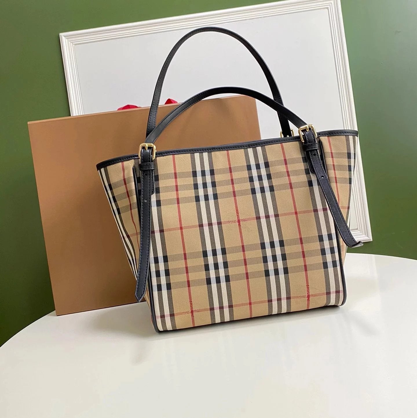 Burberry Women's Bag Top version horseferry Women's Bag Plaid Canvas Tote Shoulder Bag Handbag Shopping Bag Original Single Invisible Horse Shopping Bag Hatchet Man Shopping Bag