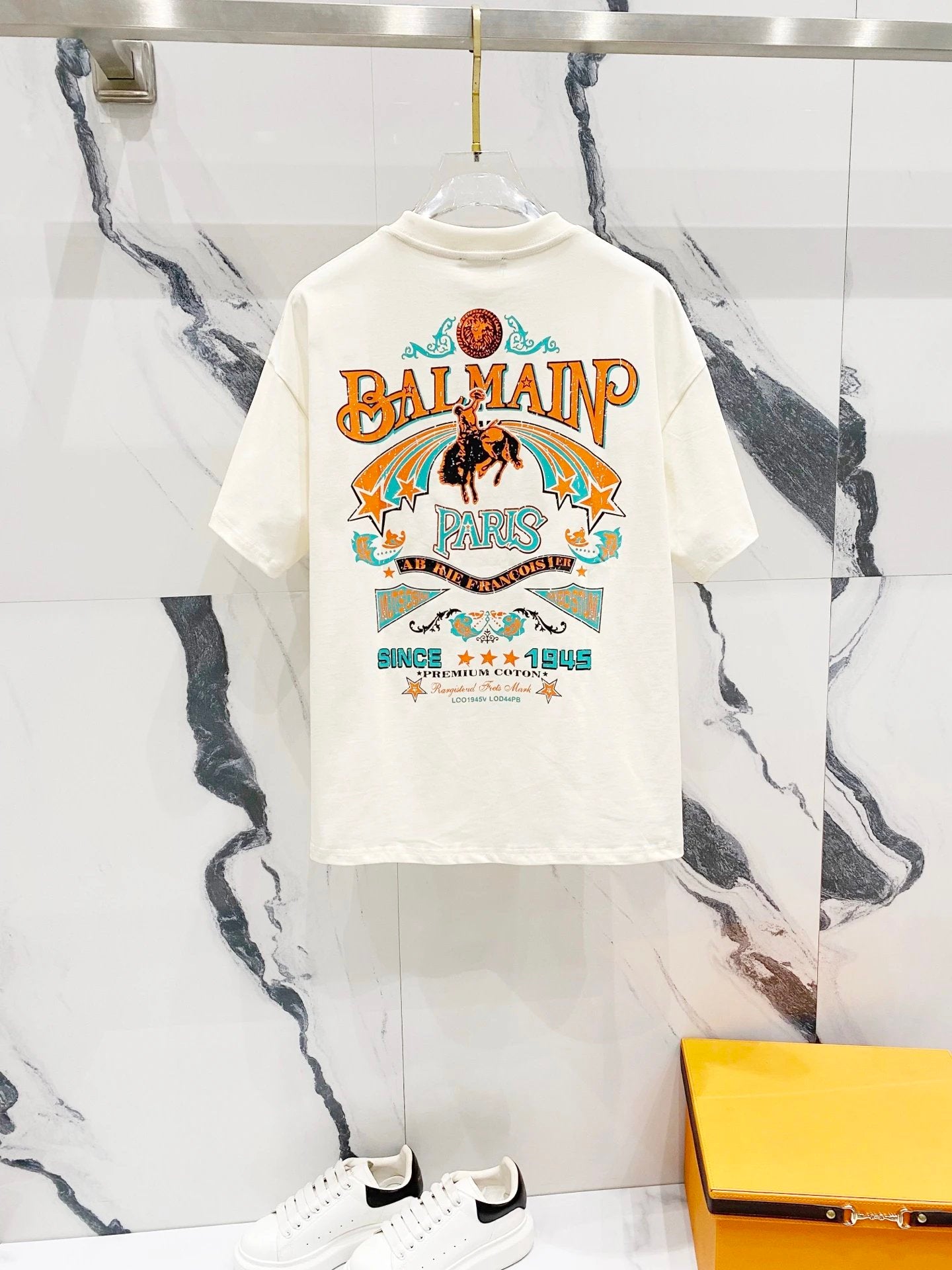 Balmain T-shirt Back Saint Seiya Brand Print logo round Neck Short Sleeve25ss New pure cotton T Unisex T-Shirt OS Loose Fit Base Shirt Top Half Sleeve T-Shirt