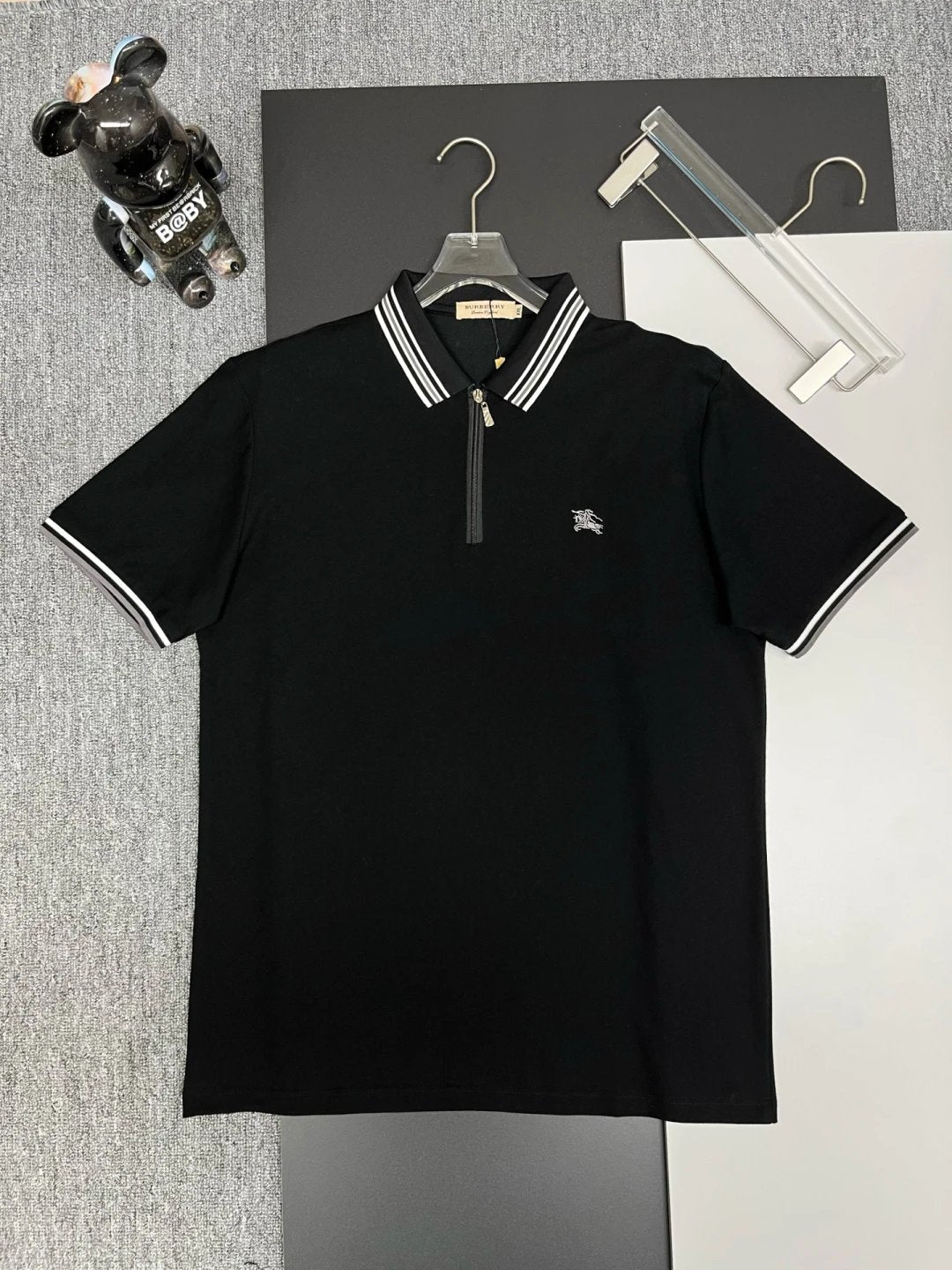 Burberry T-shirt Embroidery on the chest logoPOLO Short Sleeve Turn-down Collar Shirt Unisex Summer Loose Fit T Business Commuter Short Sleeve Shirt Plus Size