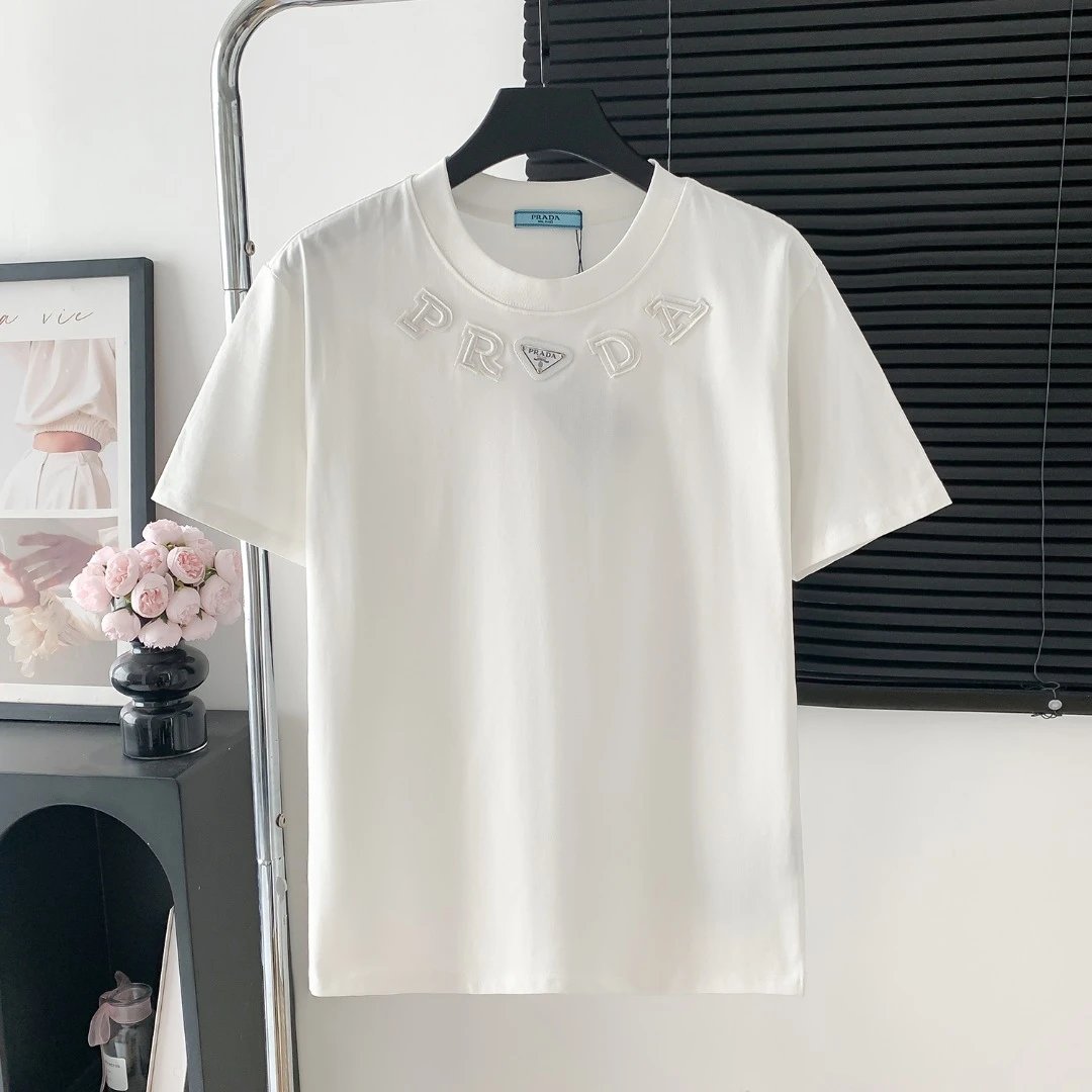 PRADA T-shirt Patch logo Letter Embroidered Crew Neck Short Sleeve25ss New Pure Cotton Unisex Style T T-shirt OS Loose Fit Base Shirt Top Half Sleeve T-Shirt