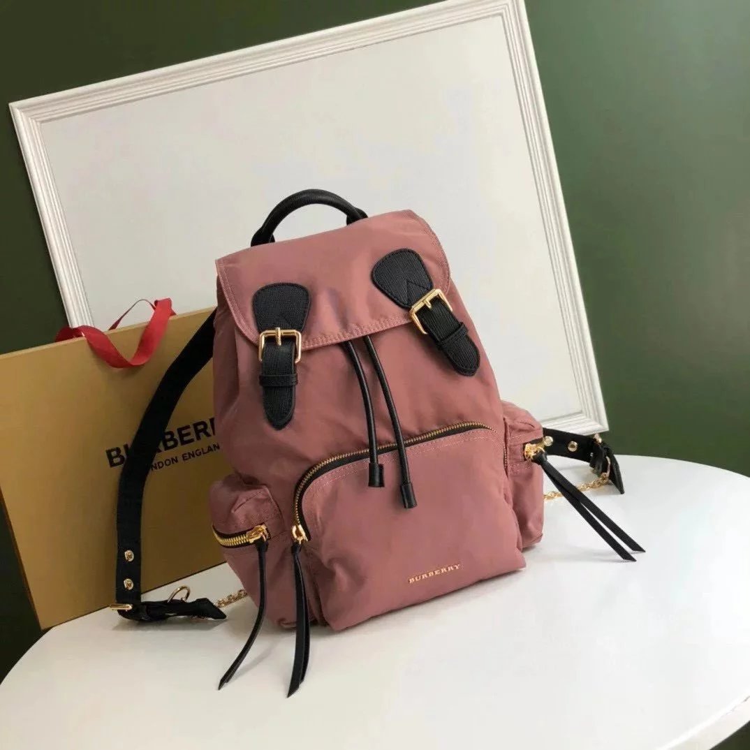 Burberry backpack Top version Backpack Military Backpack Men's and Women's Backpacks Bag Fashion Classic Original Single New Imported Nylon Cloth Waterproof Fabric Men's Bag Burberry Bag Women's Bag Large Medium Small Size