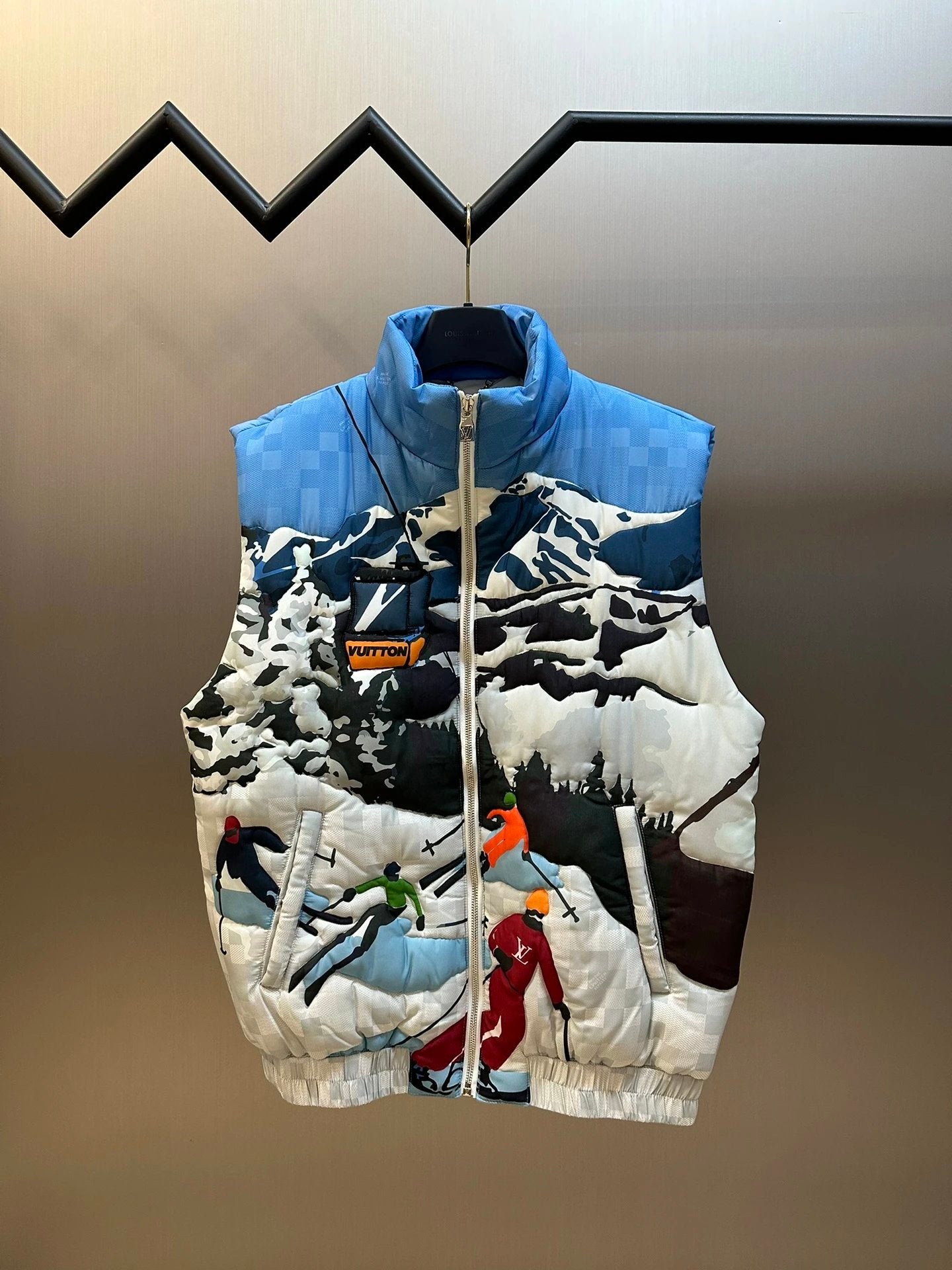 Louis Vuitton LV Jackets Ski Series Sleeveless Stitched Vest Unisex Sleeveless Jacket Winter Warm Thickened Sports Casual Loose Versatile