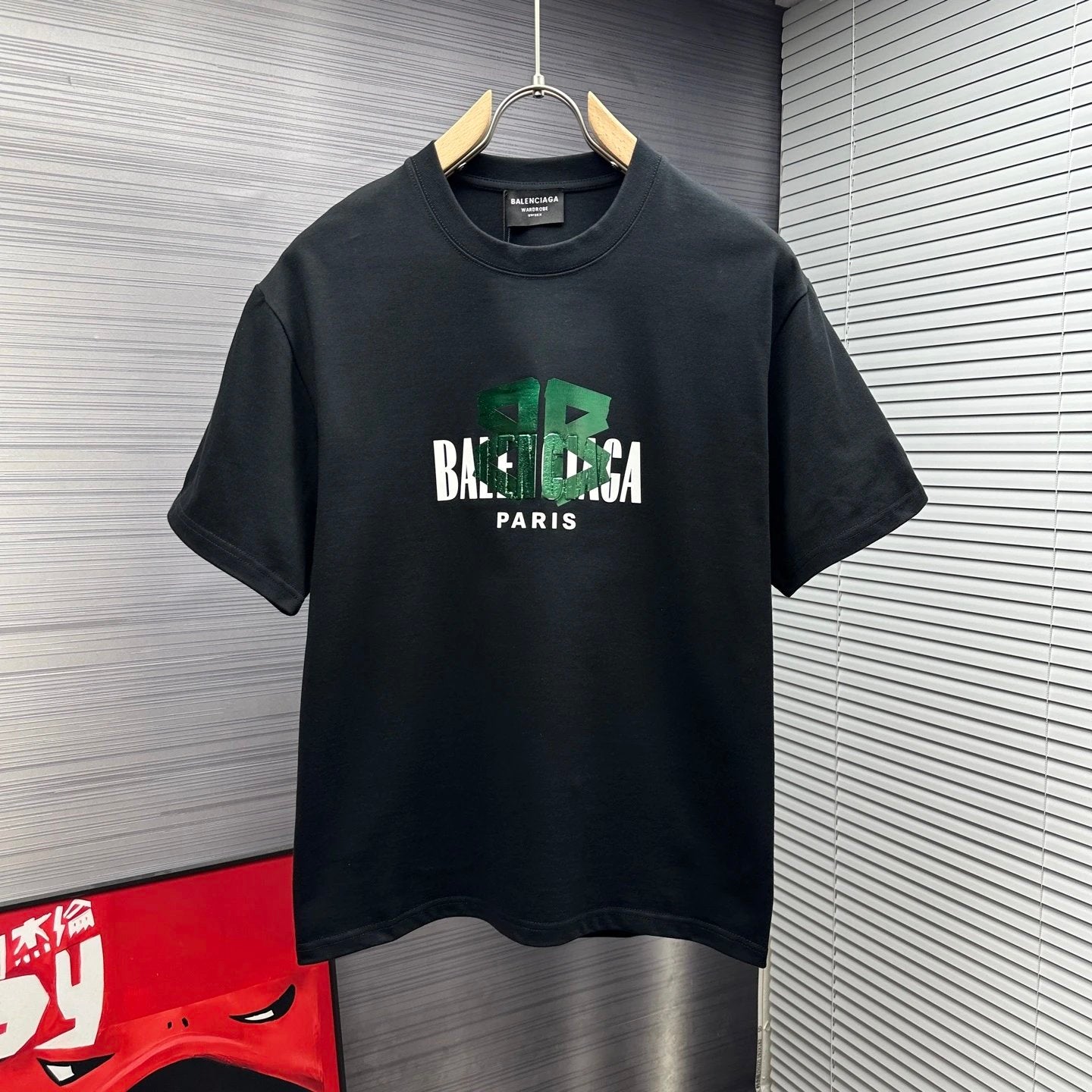 Balenciaga T-shirt 3D Embossed Letter Print on Chest logo round Neck Short Sleeve25ss New pure cotton T Unisex T-Shirt OS Loose Fit Base Shirt Top Half Sleeve T-Shirt
