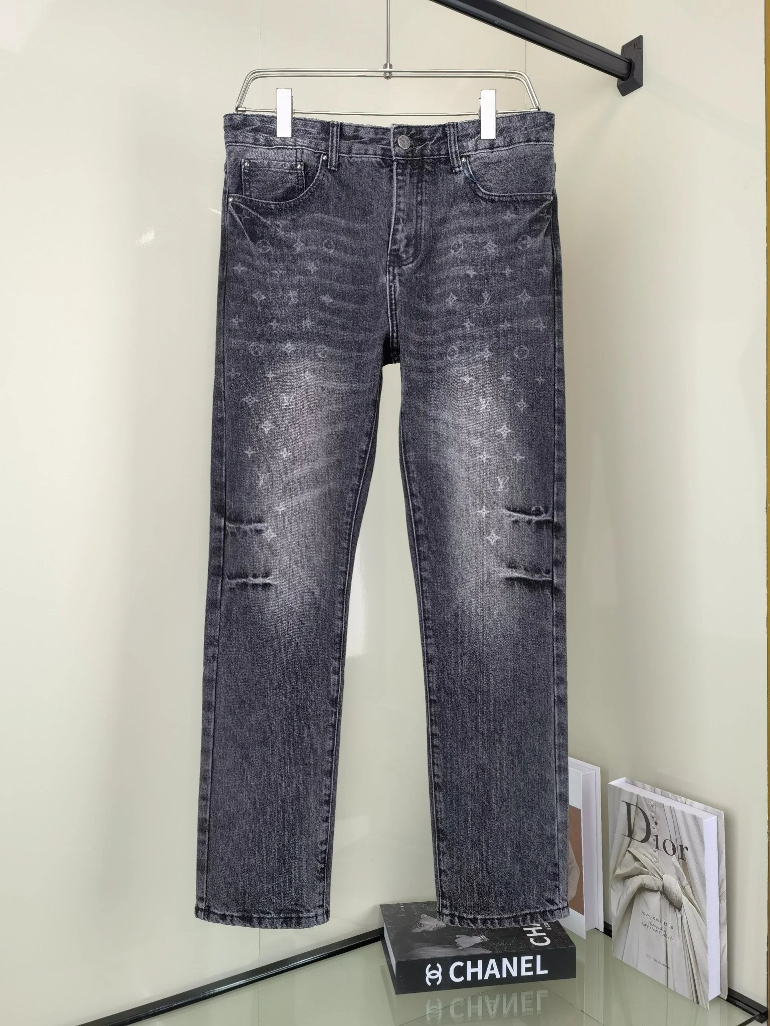 Louis Vuitton LV Jeans Full Print Front and Back Jacquard with Horse Riding Pattern Embroidery logo25ss Spring Summer New Straight Leg Jeans Unisex Slim Fit Long Pants Loose