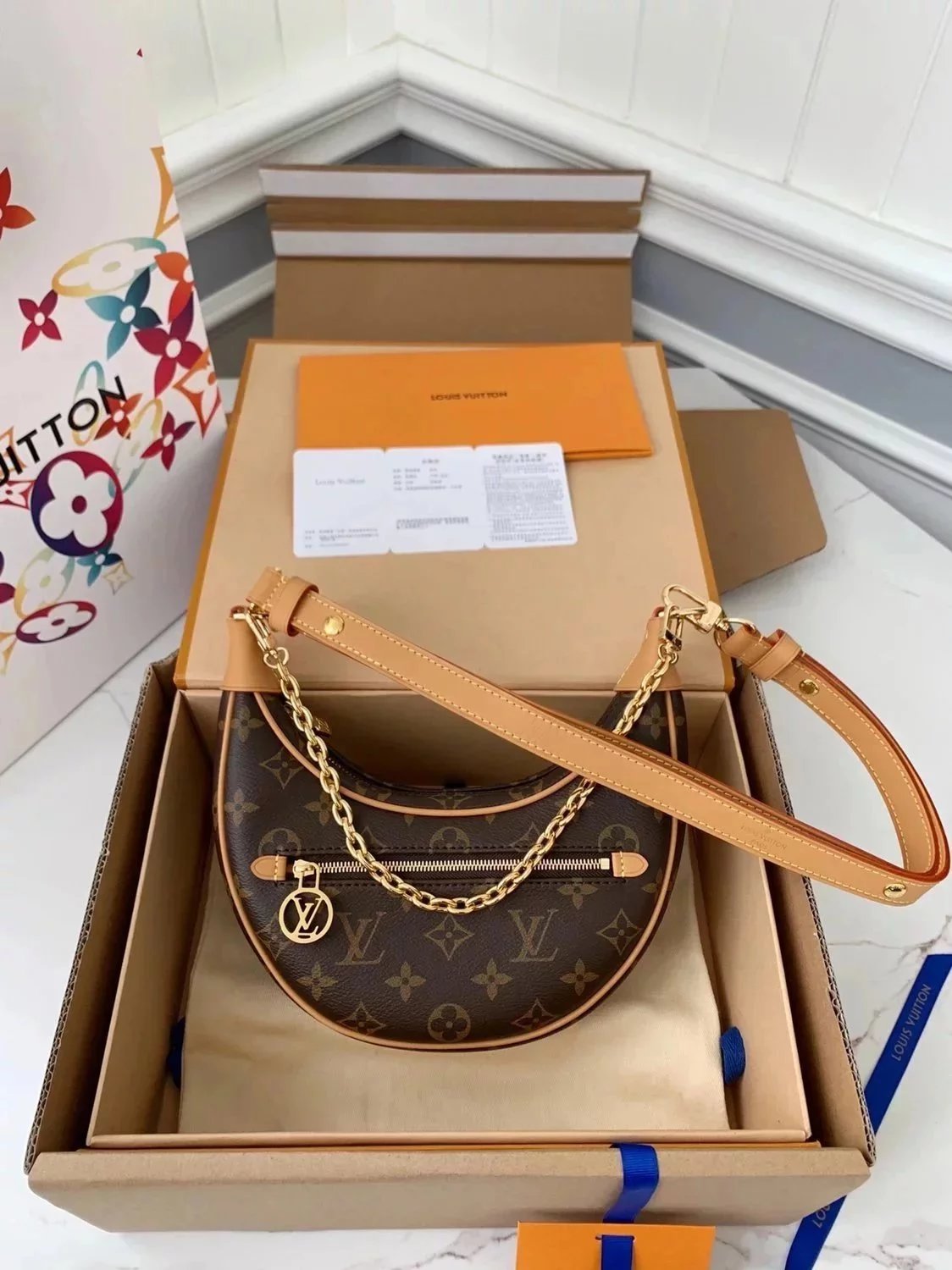 Louis Vuitton LV Women's Bag Top version Original High-End Customization LOOP Series Handbags M81098Underarm Bag Detachable Shoulder Strap Adjustable Length Moon Bag Fashionable Novel Mid-Ancient Pea Bag Women's Shoulder Moon Baguette Bag Crossbody Hand B