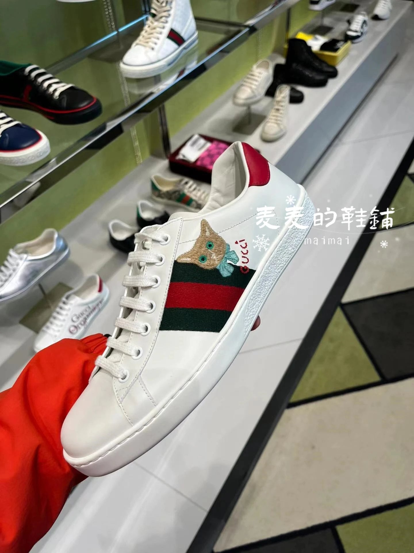 Gucci ShoesAce Series Bee Embroidered White Shoes Low-Top Couple's Mandarin Duck Sports Board Shoes