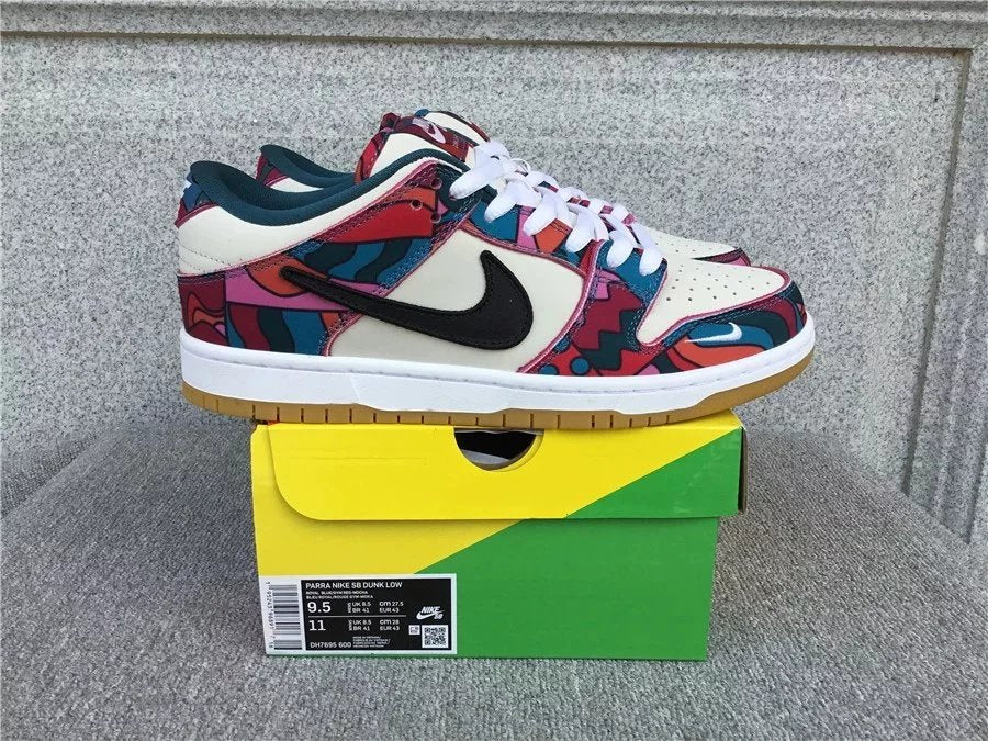 Nike Dunk Low shoes