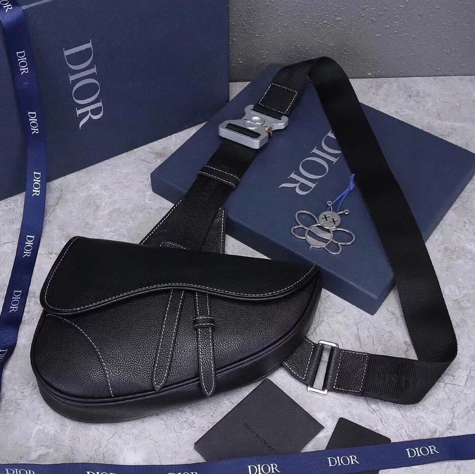 Dior Men's Bag Top version Men's and women's bags Saddle Full Logo Printed Saddle Bag Shoulder Messenger Bag Chest Bag Waist Bag