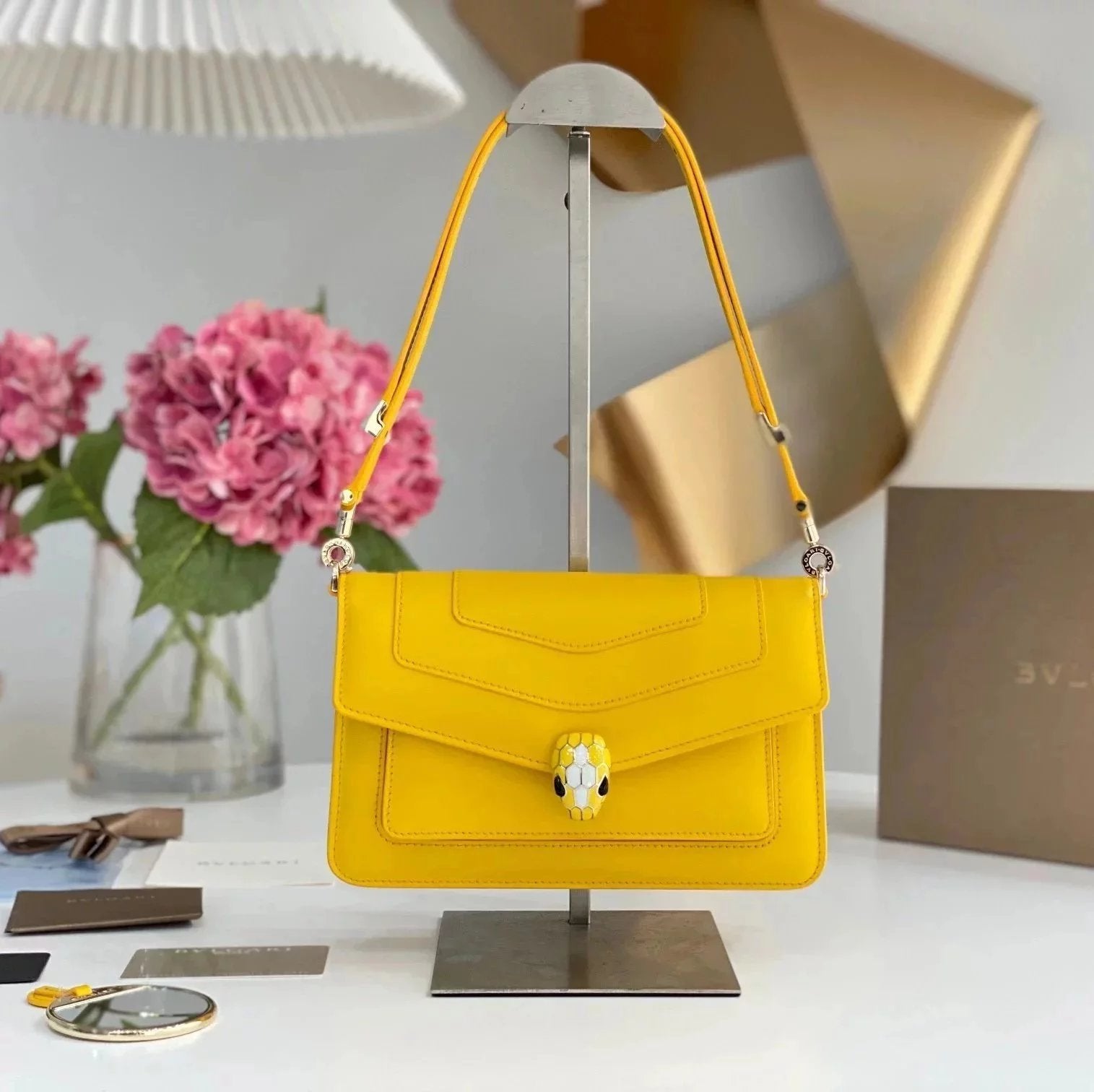 BVLGARI Bag Top version 【Original Factory】New Underarm Bag Bag Decorated with a Snake's Head2022Summer Latest Popular Flap Bag Messenger Bag Shoulder Bag New Women's Bag