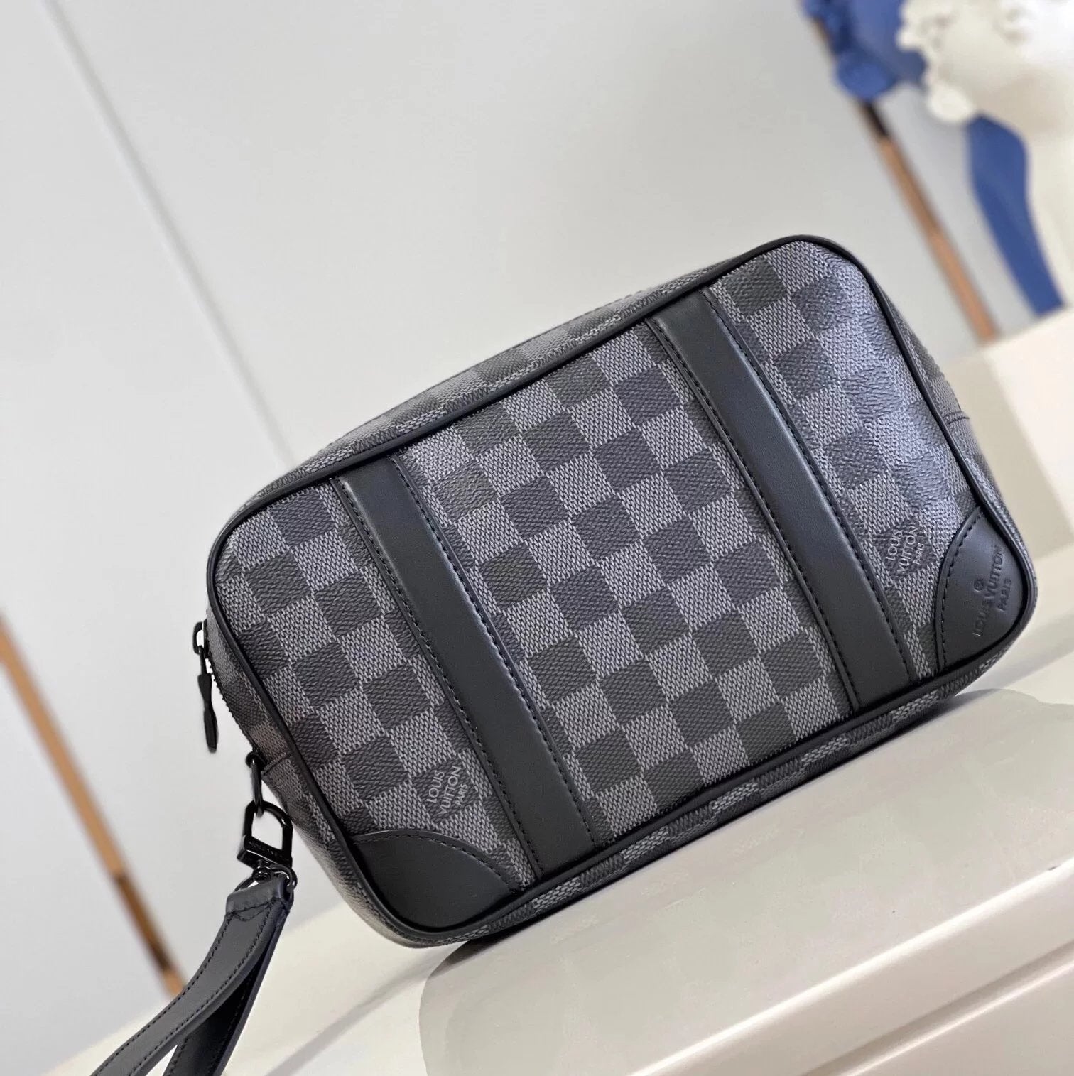 Louis Vuitton LV Men's Bag Top version 【M82076Black Flower】PochetteKasai Handbag Spacious Zipper Open Men's Large-Capacity Handbag Handbag Clutch Bag Underarm Bag Men's Bag