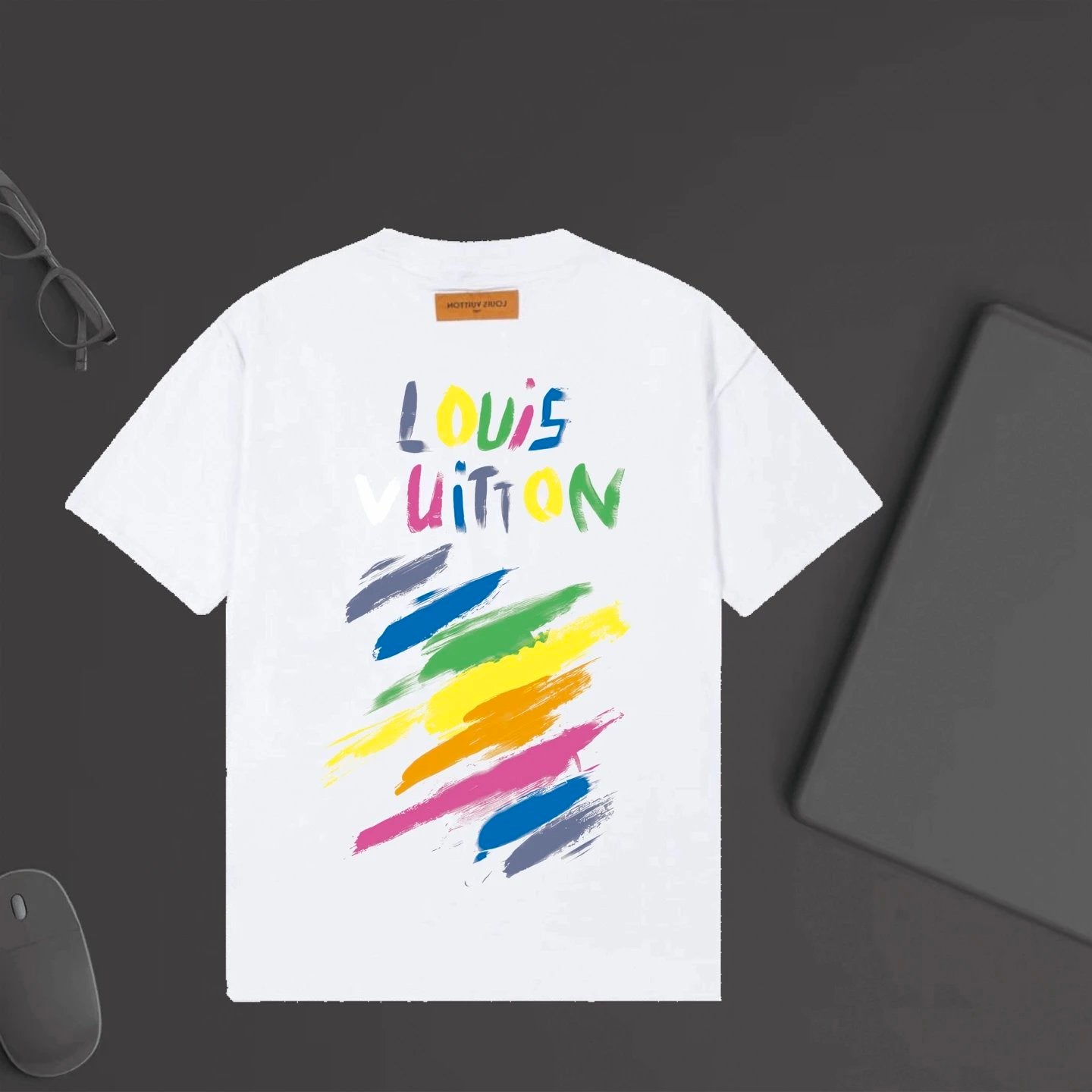 Louis Vuitton LV T-shirt Back Rainbow Hand-drawn Letter Pattern Print logo round Neck Short Sleeve25ss New Pure Cotton Unisex Style T Casual T-Shirt Base Layer Shirt OS Loose Fit Half Sleeve Top Plus Size