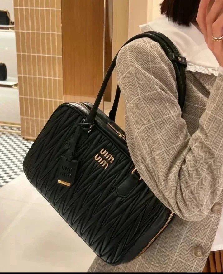 Miu Miu Bag Top version 【Treasure Item】M Home New Small Square Bag Shoulder Handbag Arcadie Boston Pleated Bowling Bag Crossbody Pillow Bag**Lambskin Briefcase Zhang Yuanying Same Style Women Bag5BB133