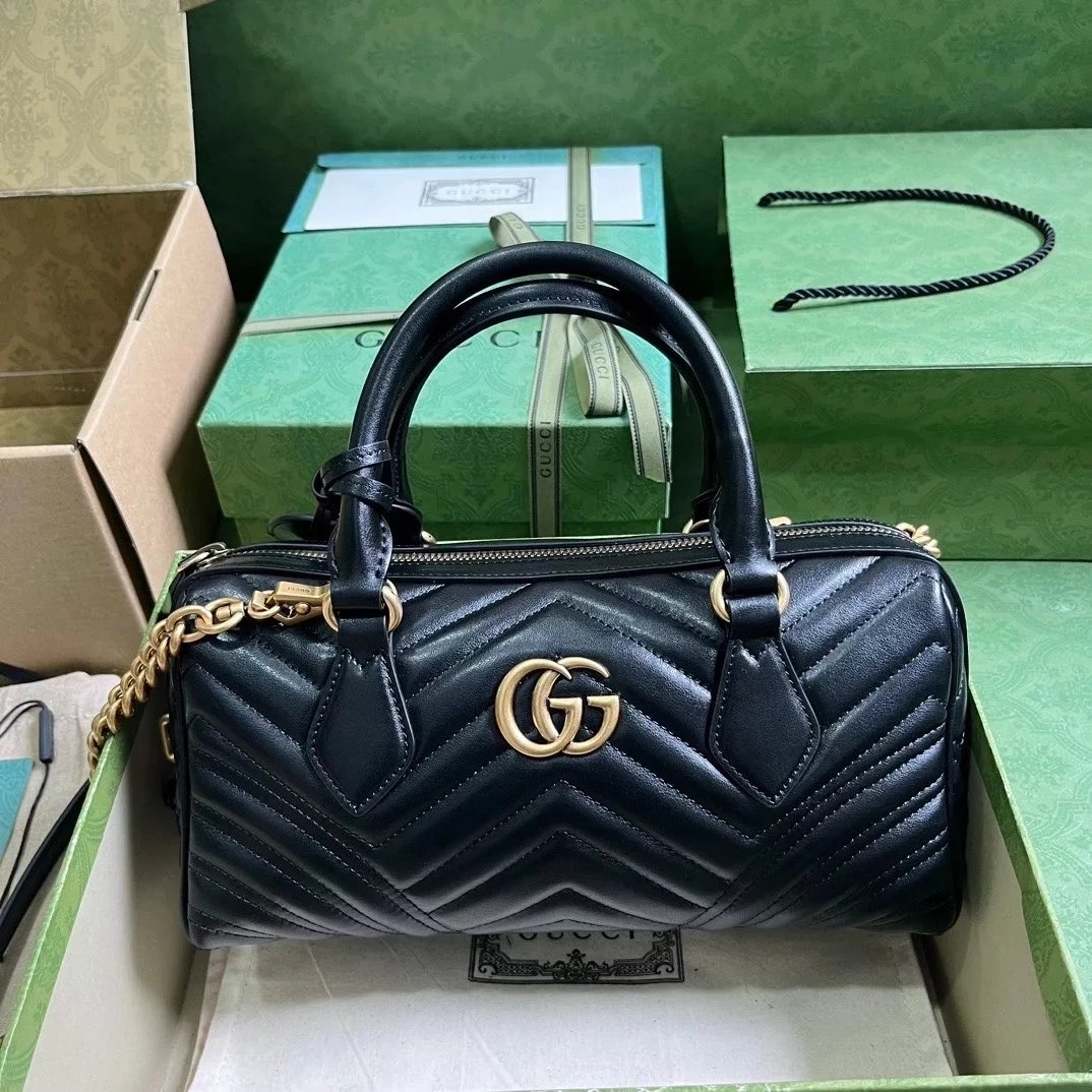 Gucci Women's Bag Top version 【Super Original Genuine Goods Leather】Marmont Marmon Series Quilted Small Size Handbag New Boston Pillow Bag Portable Shoulder Bag Messenger Bag Women's Bag746319.