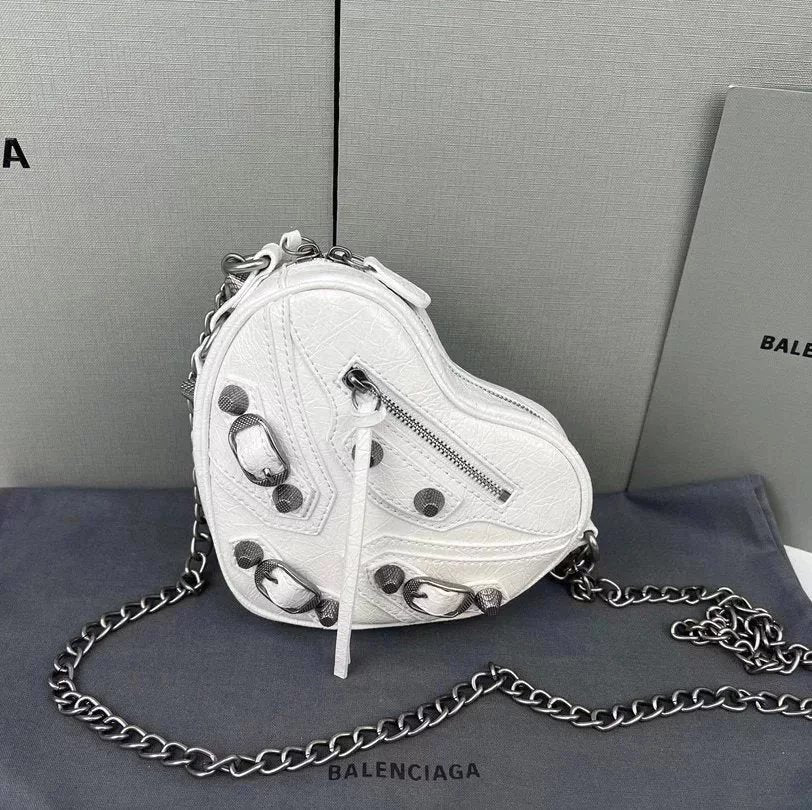 Balenciaga Bag Top version gαArenaLeCagoIe Rivet Heart Bag Motorcycle Bag Sheepskin Shoulder Crossbody Chain Bag Coin Purse Lipstick Pack Paris New Heart Bag