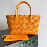 Bottega Veneta Women's Bag Top version 【Surrogate Shopping Edition】New Arrival MiniCabat Limited Mini Basket Tote Cabat Woven Bag Portable Shopping Basket Bag Woven Vegetable Basket New Woven Shopping Basket Bag Treasure Dish Jia Woven Oversized Shopping