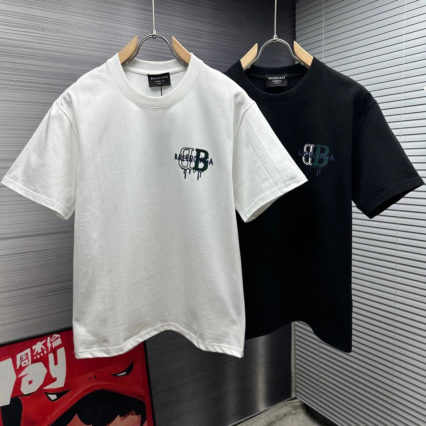 Balenciaga T-shirt Back Fleece Three-Dimensional Pressed Glue logo round Neck Short Sleeve25ss New Pure Cotton Unisex Style T T-shirt OS Loose Fit Base Shirt Top Half Sleeve T-Shirt