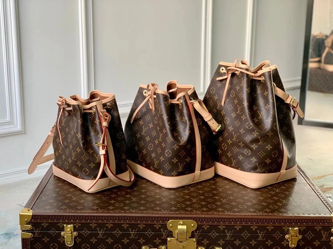 Louis Vuitton LV Women's Bag Top version Classic Bucket Bag M42224M40817NOénoe Drawstring Bucket Bag Coated Canvas Women's Cow Leather Bag Shoulder Bag Crossbody Bag Commuter Bag M40818