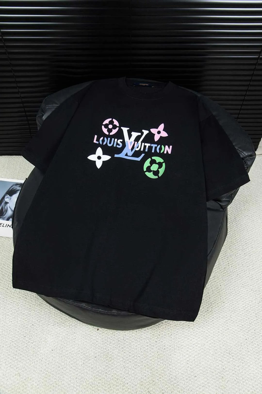 Louis Vuitton LV T-shirt Floral Letter Print on the Chest logo round Neck Short Sleeve25ss New Pure Cotton Unisex Style T T-shirt OS Loose Fit Base Shirt Top Half Sleeve T-Shirt