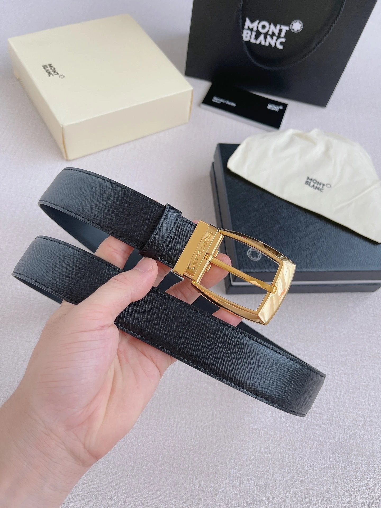 Montblanc Belt Top version 【Original Factory】Men's Leather Belt Width3.5cm Quality Full Set Packaging Original Imported Double-Sided Head Layer Cowhide 100% Original Pure Brass Buckle Dual-Use Fashion Elegant Boys Belt M Home New Custom Latest Hot