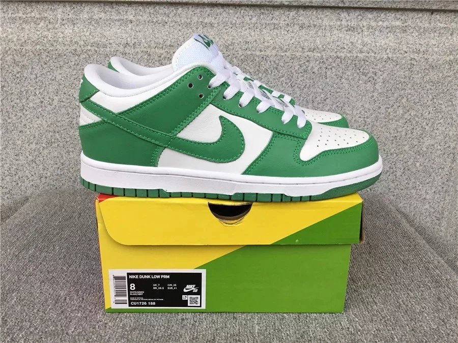 Nike Dunk Low shoes