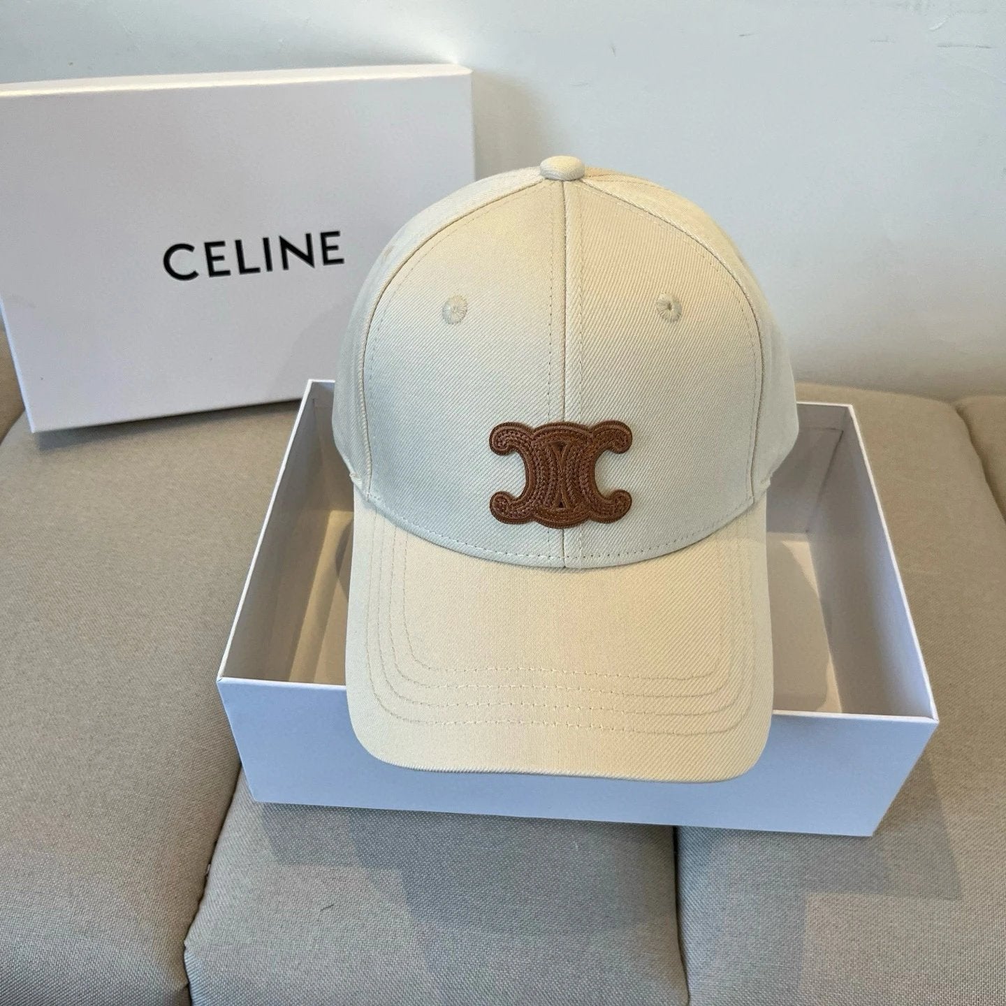 Celine Hat Double C Embroidery logo Baseball Cap Sunshade Sun Protection Duckbill Cap Slimming Face Curved Brim Versatile Large Head Circumference Sports Hat Unisex Couple Style