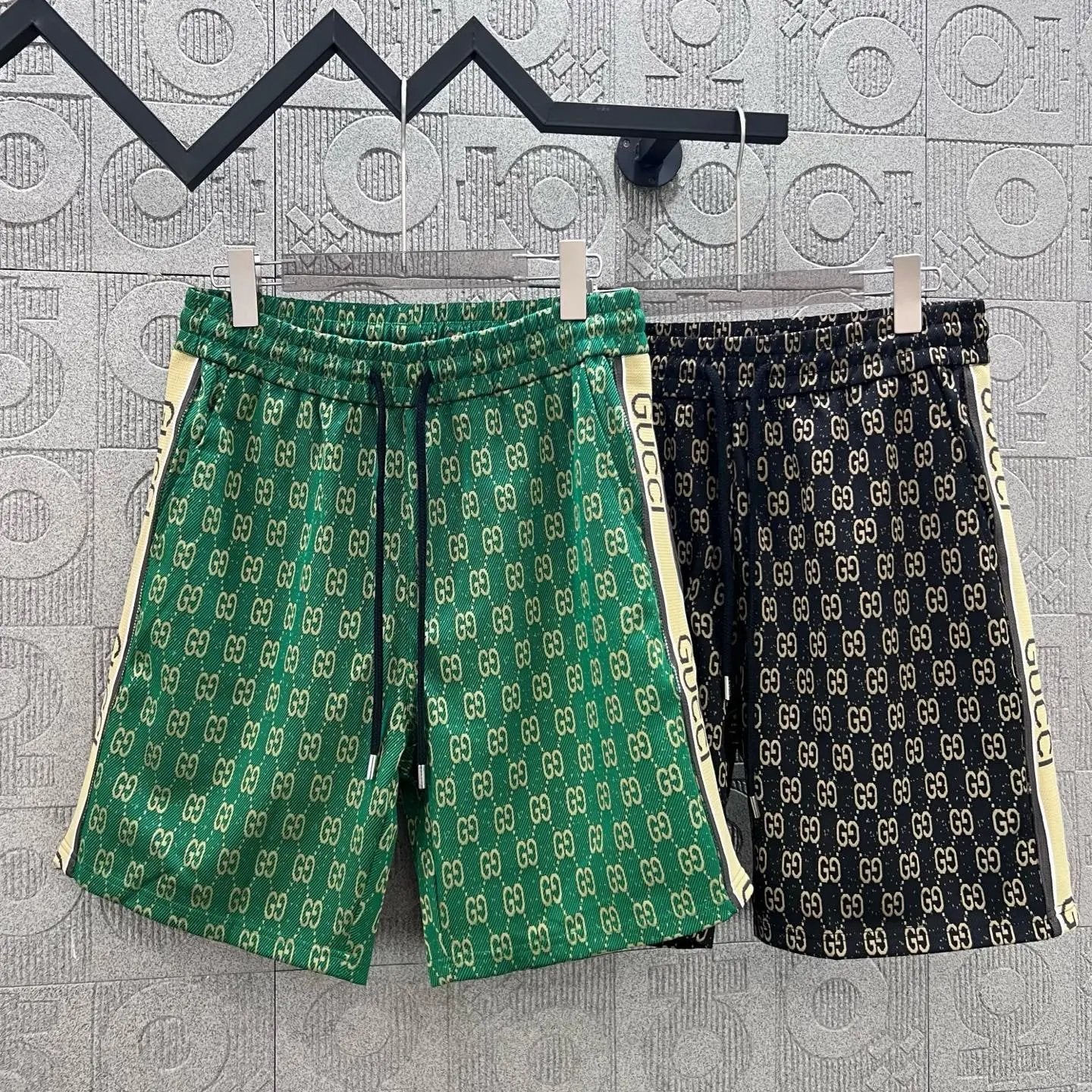 Gucci Shorts Full Print Double G Vintage Floral Print logo Five-point Shorts25ss New Drawstring Casual5Two-Piece Casual Sweatpants Summer Pants Unisex Pure Cotton Sweatpants