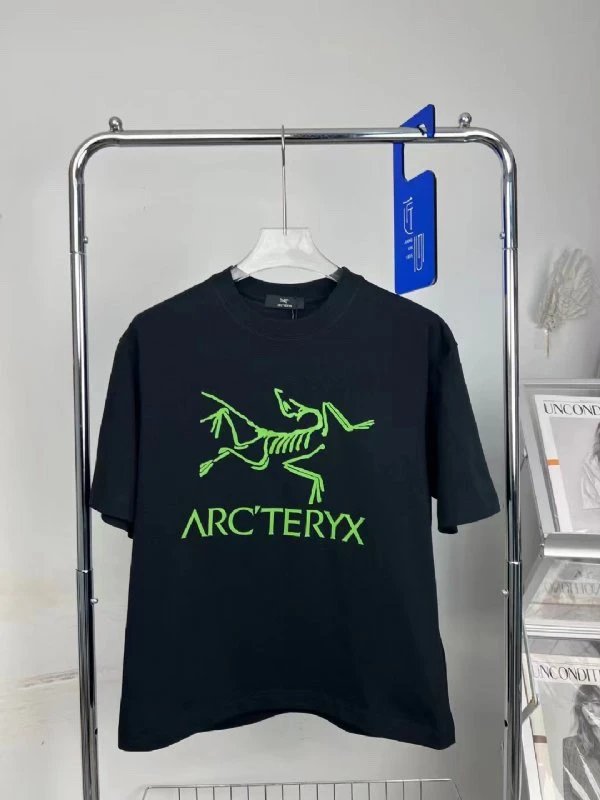 Arc'teryx T-shirt Chest Brand Pattern Print logo round Neck Short Sleeve25ss New pure cotton T Unisex T-Shirt OS Drop Shoulder Loose Fit Base Shirt Top T-Shirt Short Sleeve