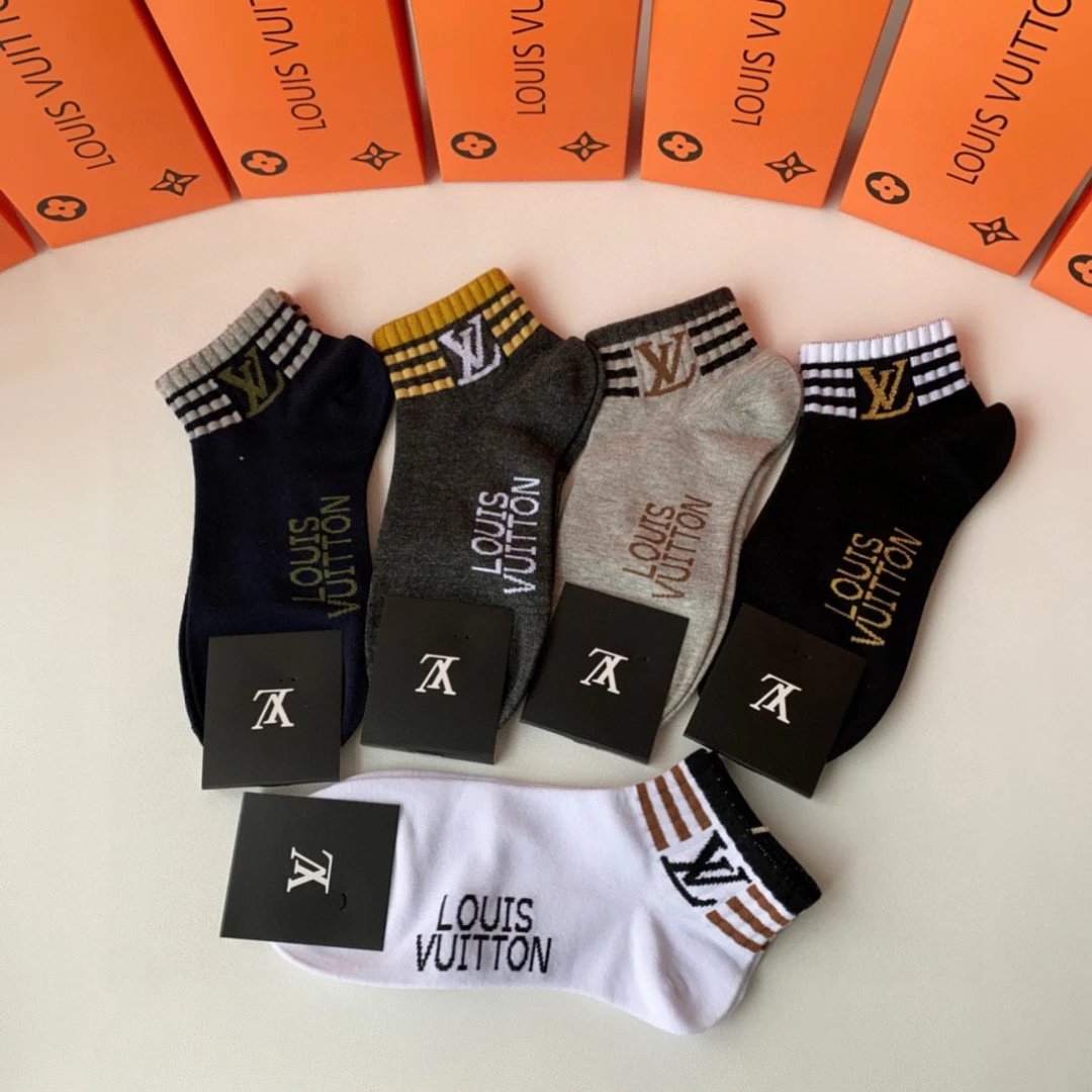 Louis Vuitton LV Sock 【Five Pairs Per Box】Classic Letters logo Pure Cotton Mid-Short Pile Socks Breathable Fashion25ss New Short Cotton Socks Spring Summer Autumn Thin Business Deodorant Sweat-Absorbing Sports Casual Versatile