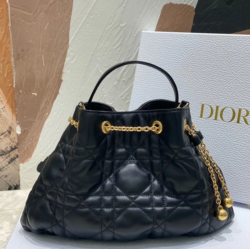 Dior Women's Bag Top version 【Version】Level Surrogate Shopping2023Summer New Ladies ammi Small Golden Beads Steamed Pork Dumplings Bag Small Golden Balls Sheepskin Handbag Women's Bag Cloud Bag Steamed Pork Dumplings Bag Shoulder Messenger Bag Clutch Bag