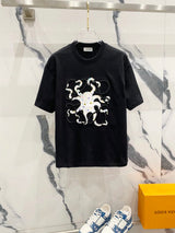 LOEWE T-shirt Embroidery Totem LOGO Joint Name Octopus Printed Logo round Neck Short Sleeve25ss New Pure Cotton Unisex Style T T-shirt OS Loose Fit Base Shirt Short Sleeve Top T-Shirt