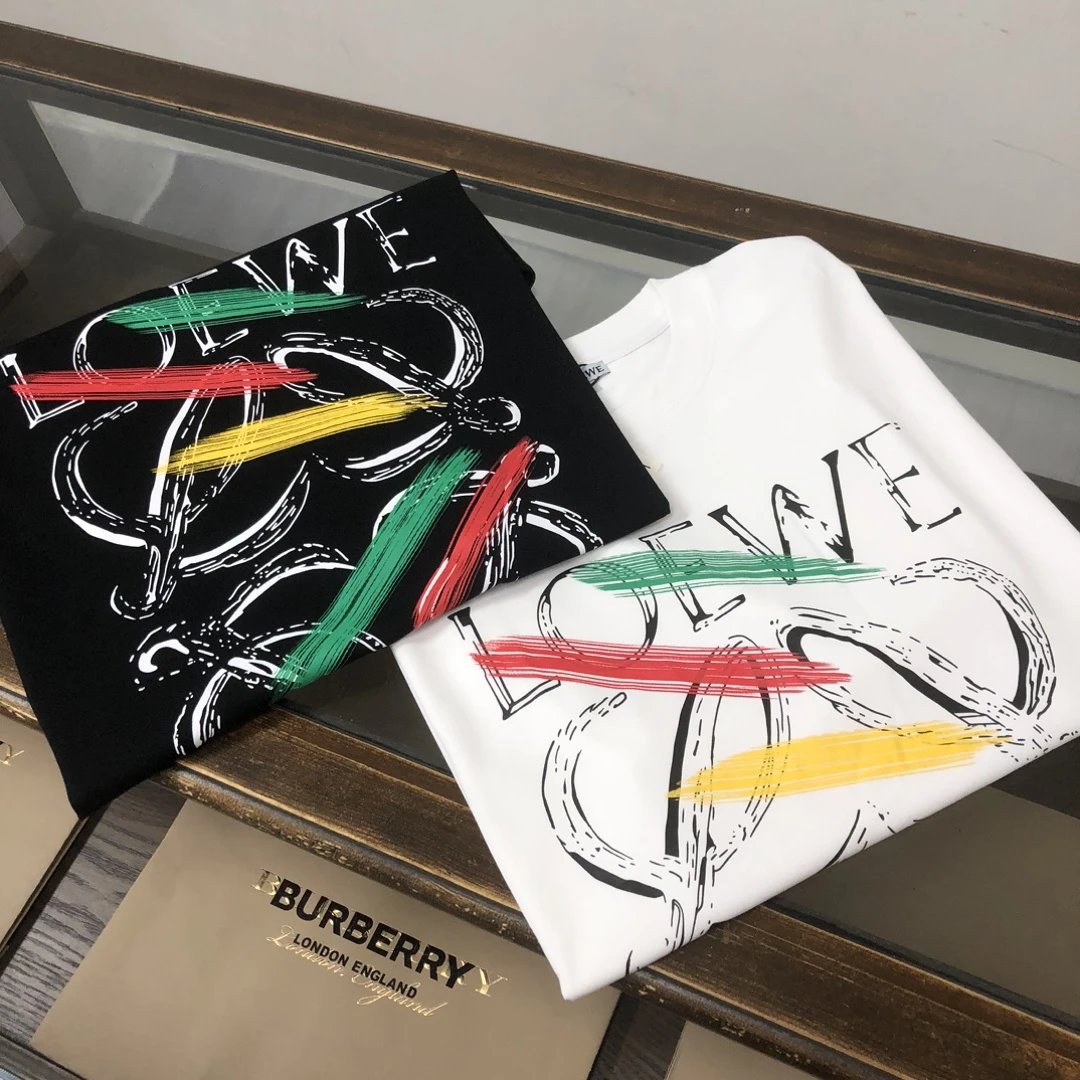 LOEWE T-shirt Hand-drawn Pattern Print on the Chest logo round Neck Short Sleeve25ss New pure cotton T Unisex T-Shirt OS Drop Shoulder Loose Fit Base Shirt Top T-Shirt Short Sleeve