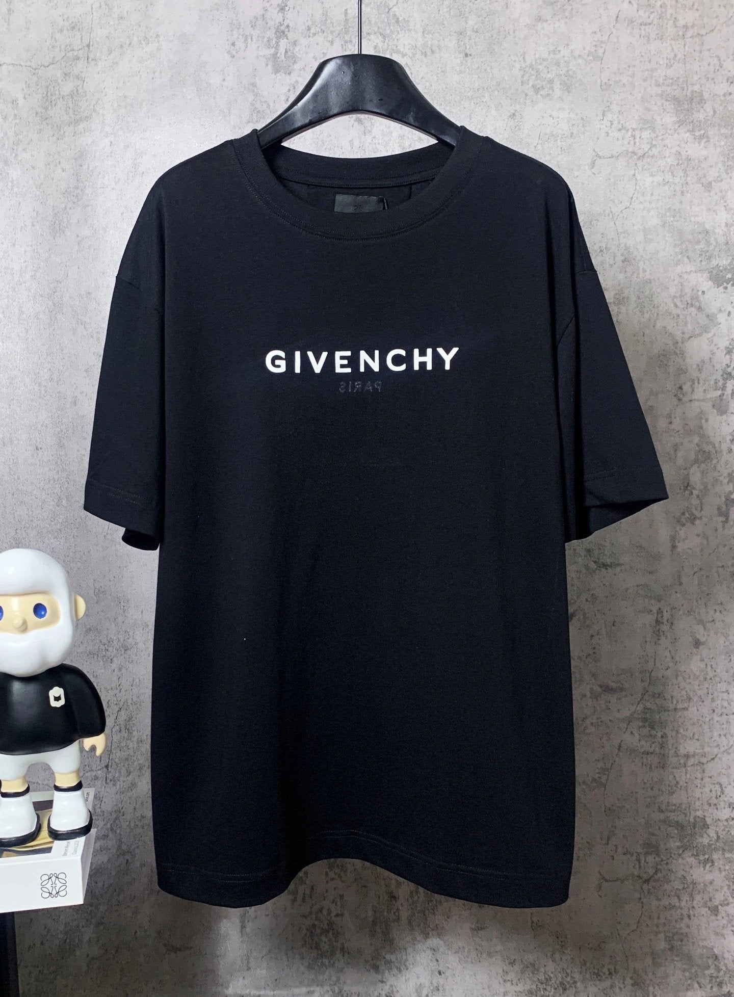 Givenchy T-shirt Reversible Letter Print logo round Neck Short Sleeve25ss New pure cotton T Unisex T-Shirt OS Loose Fit Base Shirt Top Half Sleeve T-Shirt