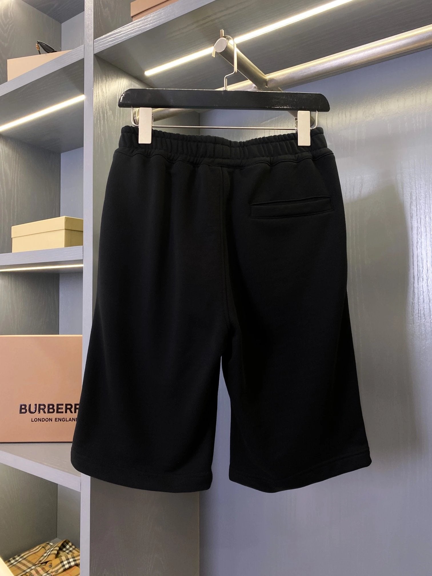 Burberry Shorts Letter Stickers logo Five-point Shorts25ss New Drawstring Casual Summer Pants American Style5Two-in-One Casual Sweatpants for Men and Women, Pure Cotton Joggers