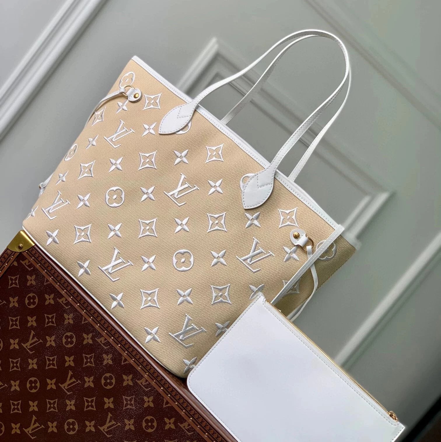 Louis Vuitton LV Women's Bag Top version 2023New Shopping Bag Women's Bag M22838Neverfull Medium Handbag BythePool Series Canvas Mummy Bag