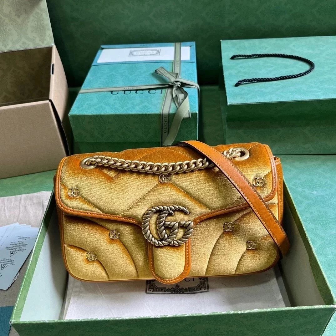 Gucci Women's Bag Top version 【**Original Cowhide】2023Autumn and Winter New Marmont Mamon Series Mini Backpack Chain Bag Medium Backpack Heart Bag Pairs G Rivet Embellished Velvet Marmon Bag Autumn and Winter Velvet Women's Bag446744443497