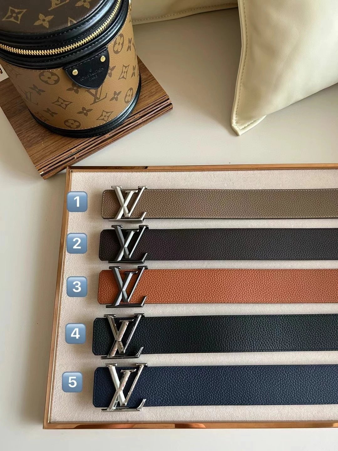 Louis Vuitton LV Belt Top version 【Counter Quality】The Most New Belt4.0cm Men's Belt Metal Buckle Men's Leather Belt with Classic Presbyopic Checkered Belt with Genuine Goods Packaging No Problem in and out of the Counter Versatile Casual Fashion Formal W